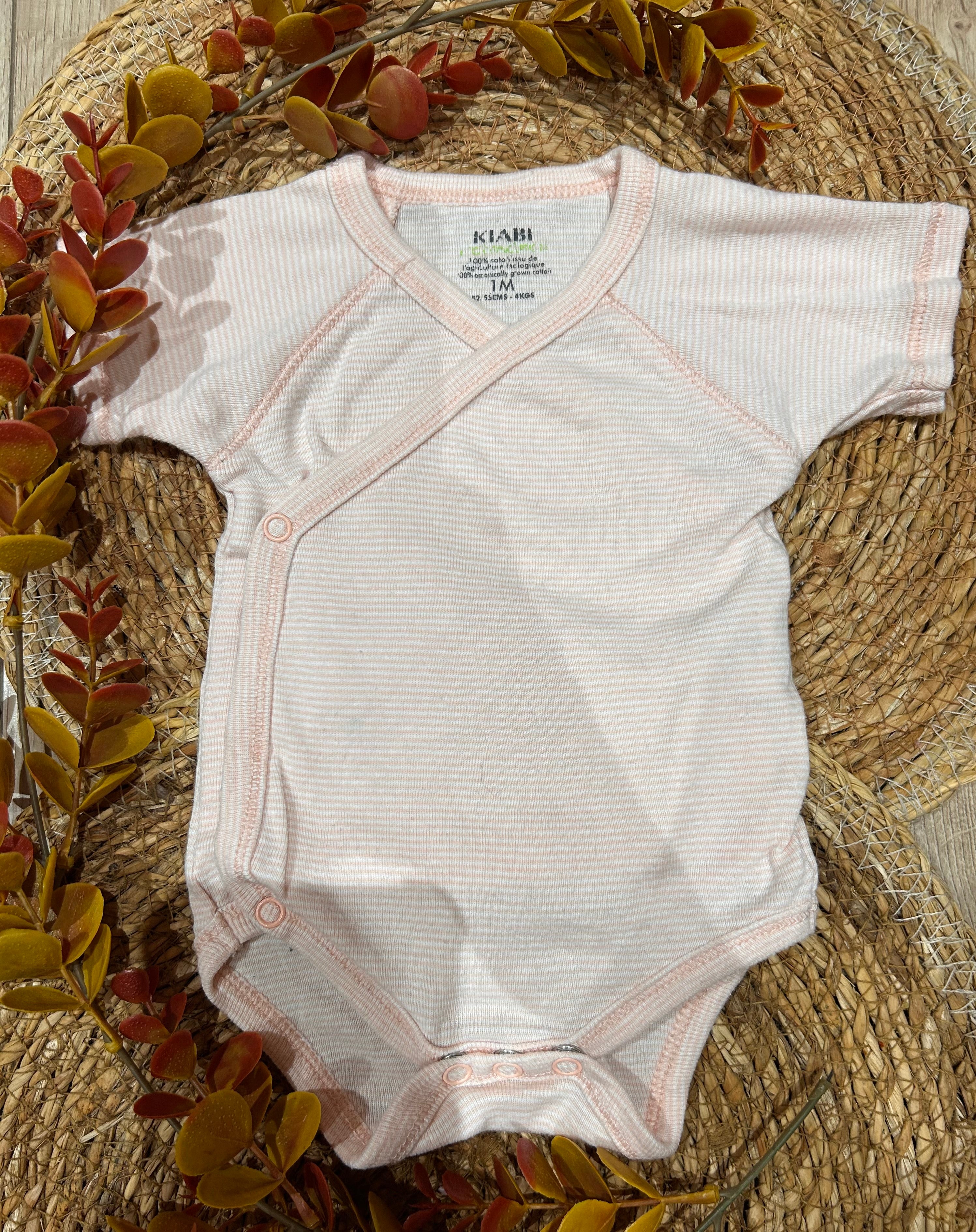 Lot de body Kiabi ~ 1 mois